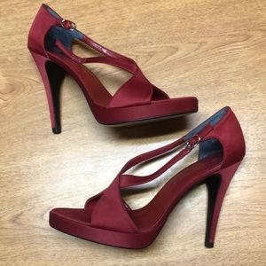 Michael Shannon red satin heels